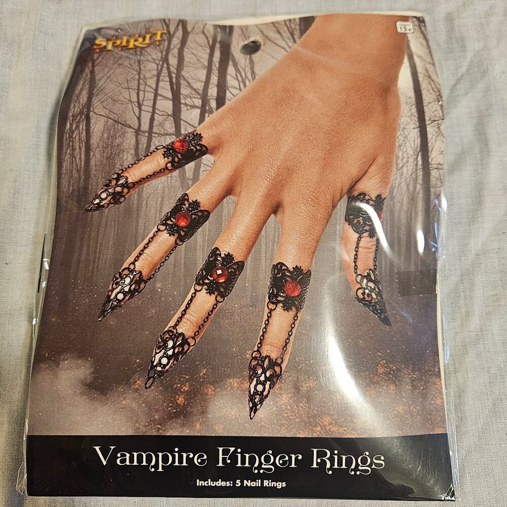 Vampire Finger Rings